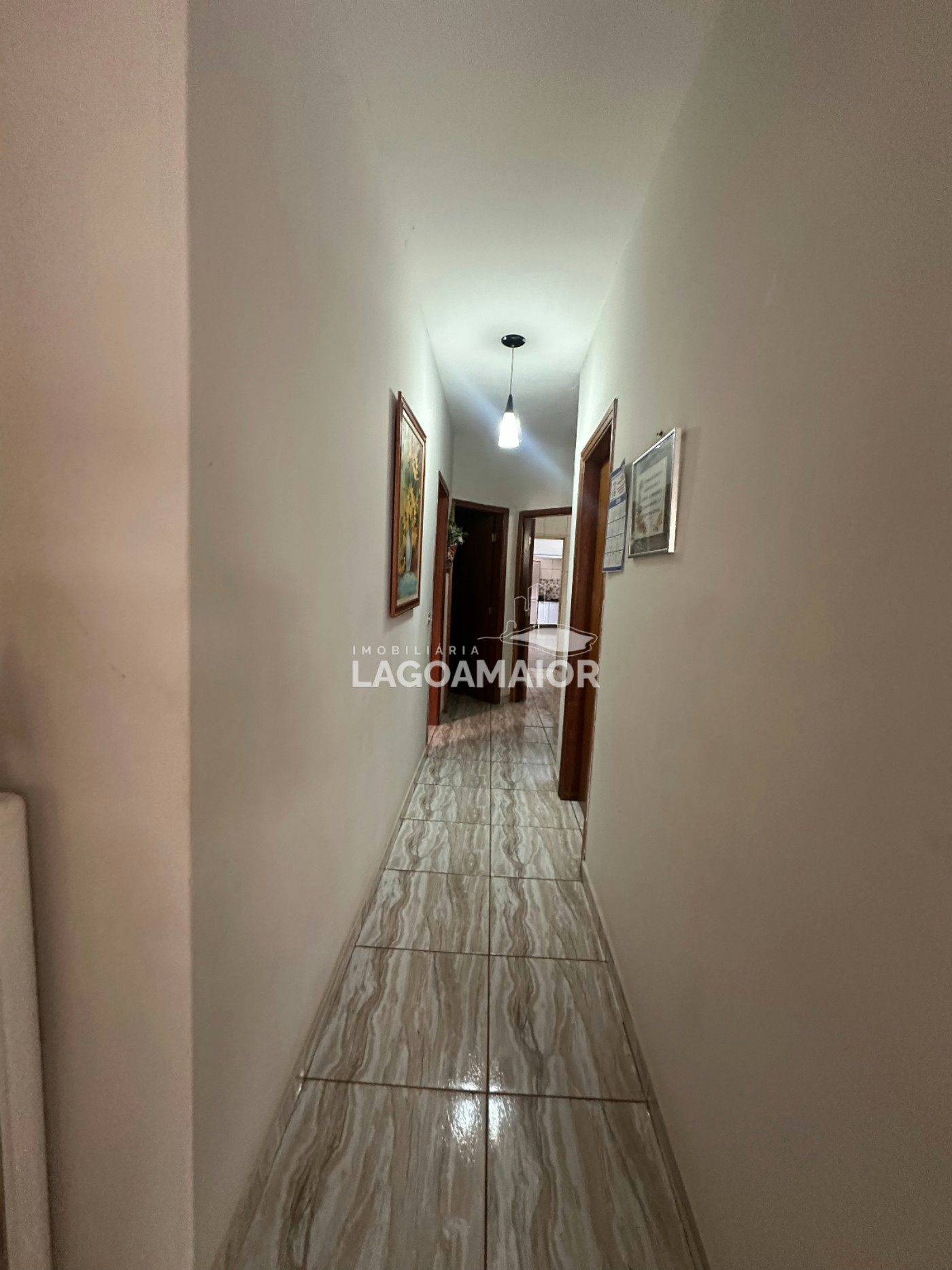 Casa à venda com 3 quartos, sendo 1 suíte,  em Jardim Brasília, Três Lagoas, MS