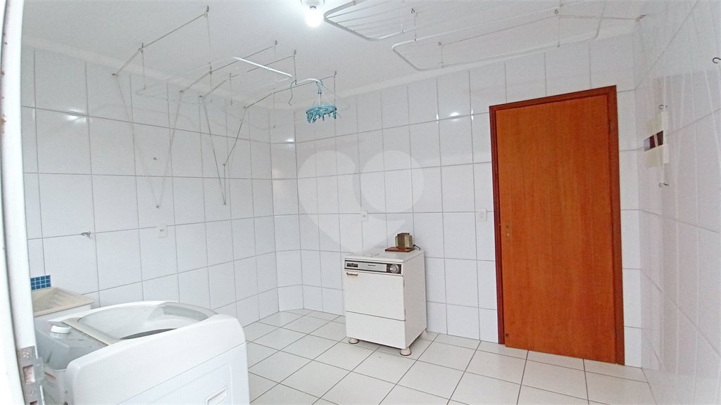 Casa à venda com 5 quartos, sendo 3 suítes, em Nova Vinhedo, Vinhedo, SP