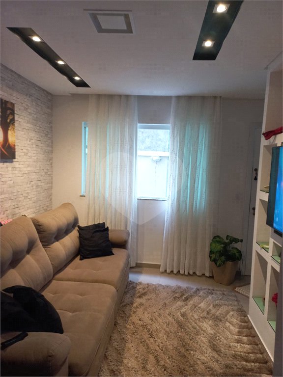 Casa à venda com 2 suítes no condomínio Madureira, São Paulo - SP