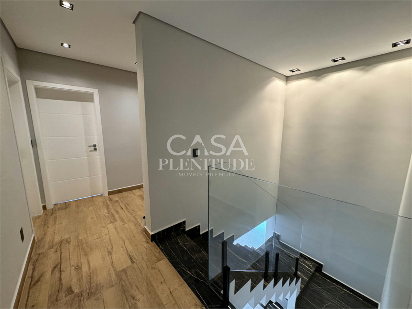 Casa em condomínio à venda ou para alugar com 5 suítes em Alphaville Nova Esplanada, Votorantim, SP