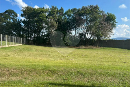 Terreno à venda no condomínio Vale do Lago, Sorocaba - SP