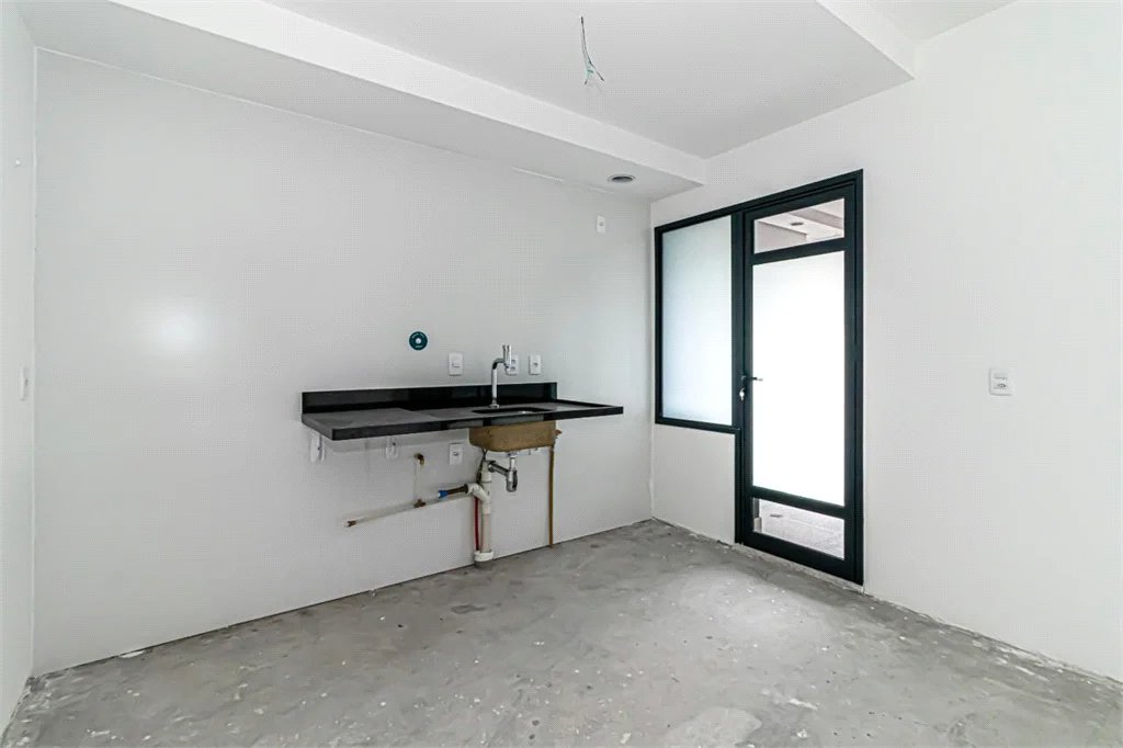 Apartamento à venda com 2 suítes em Pinheiros, São Paulo, SP