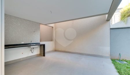 Casa à venda com 4 suítes no condomínio Vila Arese, São Paulo - SP