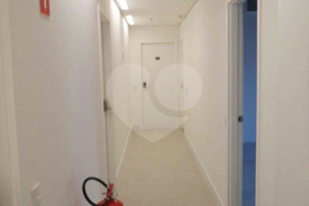 Sala para alugar com 1 suíte em Vila Cordeiro, São Paulo, SP