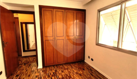 Apartamento à venda com 2 suítes em Moema, São Paulo, SP