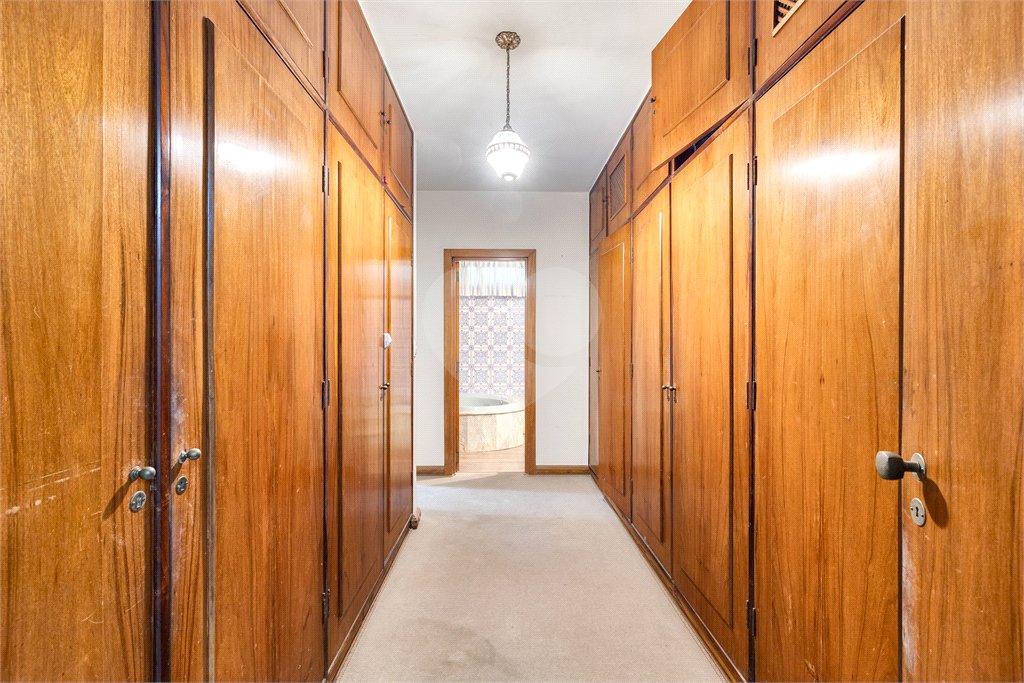 Casa Térrea à venda com 4 quartos, sendo 2 suítes, em Brooklin Velho, São Paulo, SP