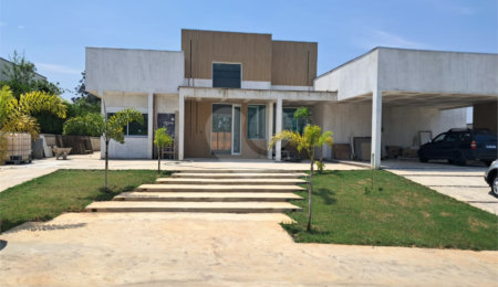 Casa à venda com 3 suítes no condomínio Terras de Mont Serrat, Salto - SP