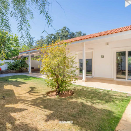 Casa à venda com 3 quartos, sendo 1 suíte,  no condomínio Vinhas da Vista Alegre - Lado Sede, Vinhedo - SP