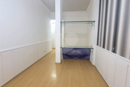 Apartamento à venda com 4 quartos, sendo 1 suíte, em Copacabana, Rio de Janeiro, RJ