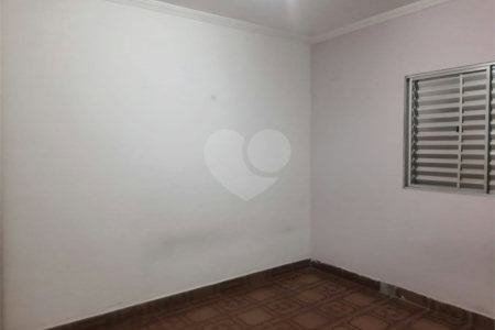 Casa à venda com 2 quartos em Jardim Santa Lúcia, Suzano, SP