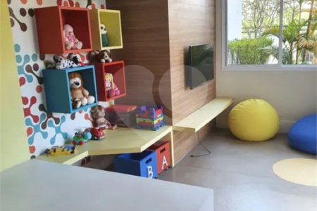 Apartamento à venda com 3 suítes em Parque São Jorge, São Paulo, SP