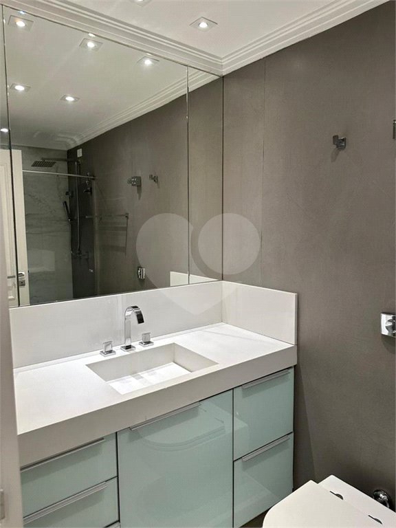 Apartamento à venda com 3 quartos, sendo 1 suíte, em Pompéia, São Paulo, SP
