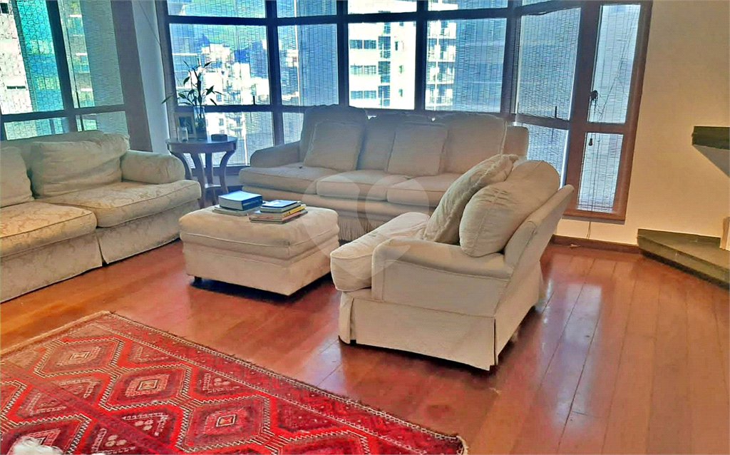 Apartamento à venda com 4 quartos, sendo 3 suítes,  em Itaim Bibi, São Paulo, SP