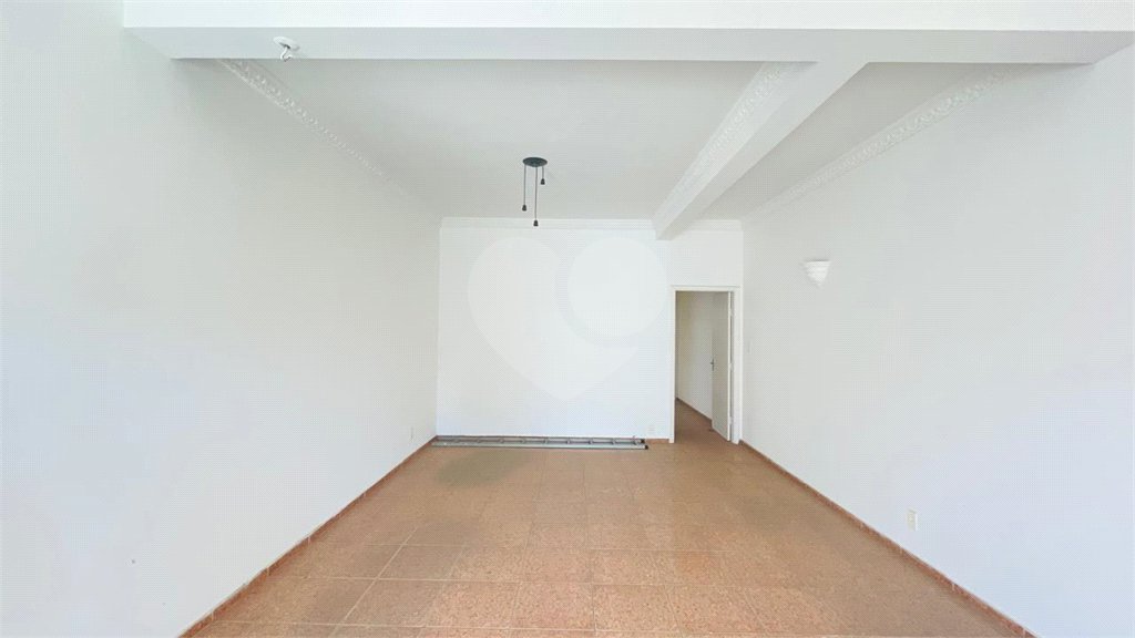 Casa à venda com 3 quartos, sendo 1 suíte, em Vila Carvalho, Sorocaba, SP