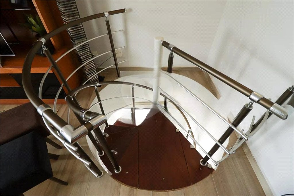 Cobertura à venda com 3 quartos, sendo 1 suíte,  em Santana, São Paulo, SP