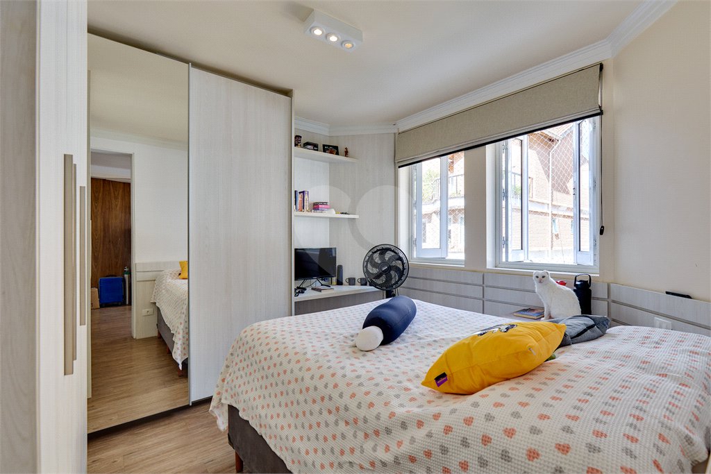 Casa à venda com 4 suítes no condomínio Vila Inglesa, São Paulo - SP