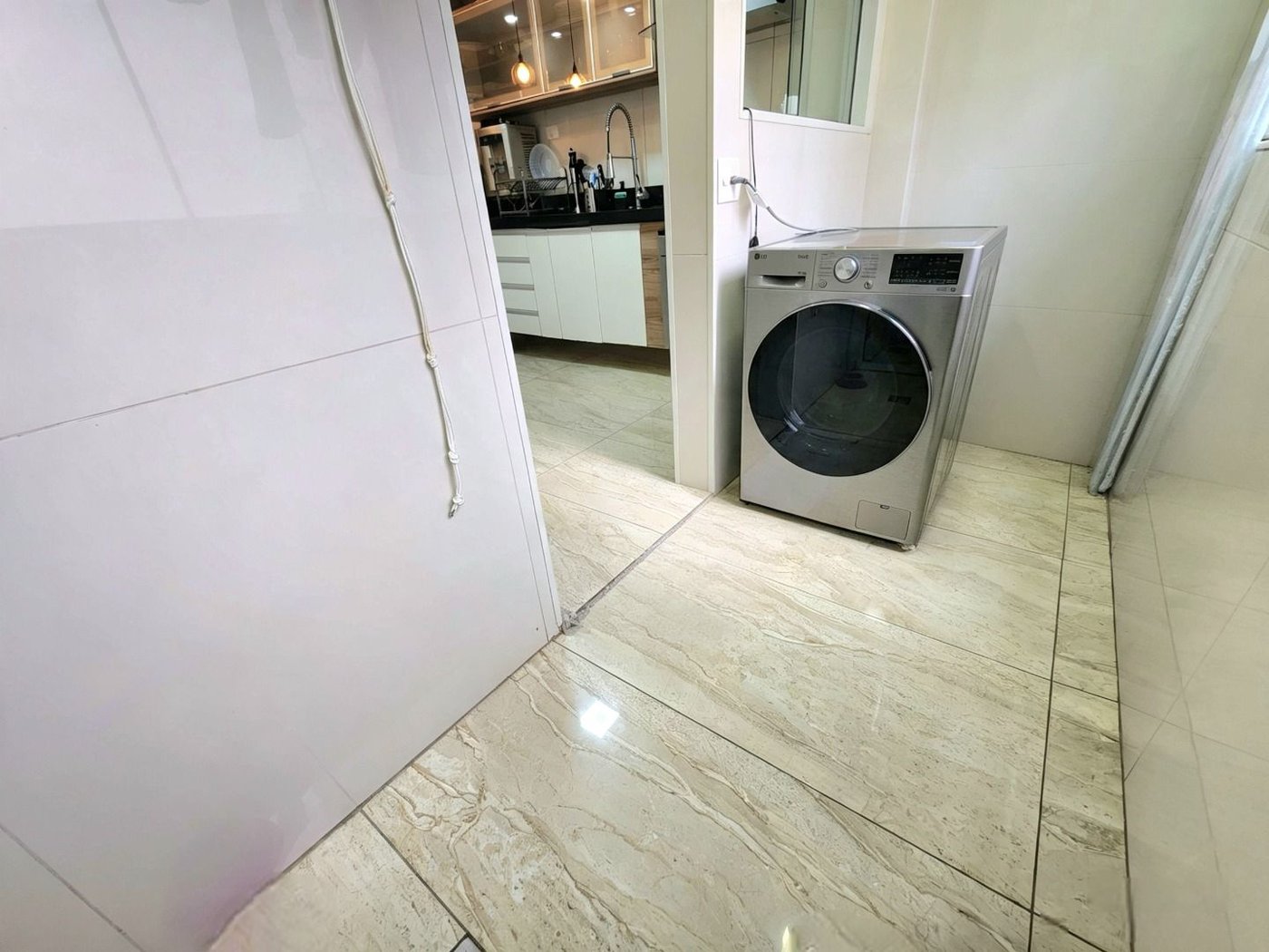 Apartamento com 2 dormitórios à venda, 92 m² por R$ 650.000,00 - Boa Vista - São Vicente/SP