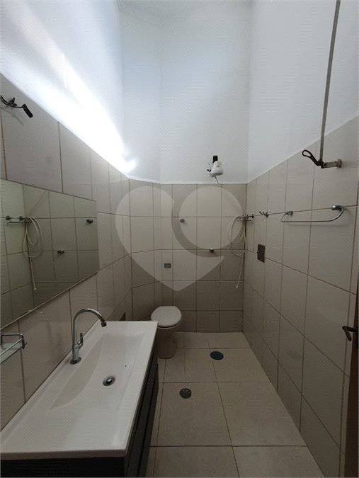 Sobrado à venda ou para alugar com 2 quartos em Vila Marieta, São Paulo, SP