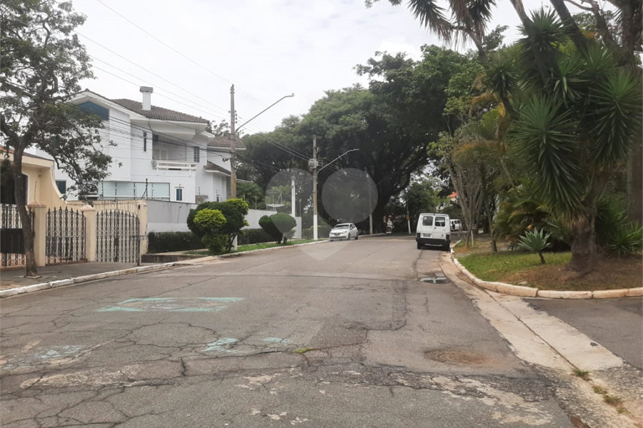 Sobrado à venda com 4 quartos, sendo 2 suítes, em Tremembé, São Paulo, SP