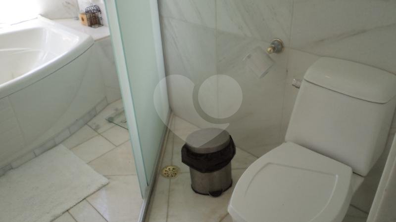 Casa à venda ou para alugar com 4 suítes no condomínio Residencial Parques das Magnólias, São Paulo - SP