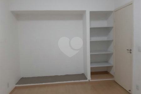 Apartamento à venda com 2 quartos em Cerqueira César, São Paulo, SP