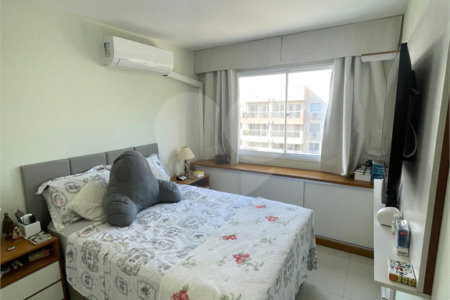 Apartamento à venda com 2 quartos, sendo 1 suíte, em Recreio dos Bandeirantes, Rio de Janeiro, RJ