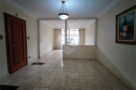 Sobrado à venda com 3 quartos, sendo 1 suíte, em Brooklin, São Paulo, SP