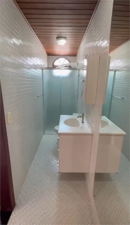 Casa à venda com 3 suítes em Vila Romana, São Paulo, SP