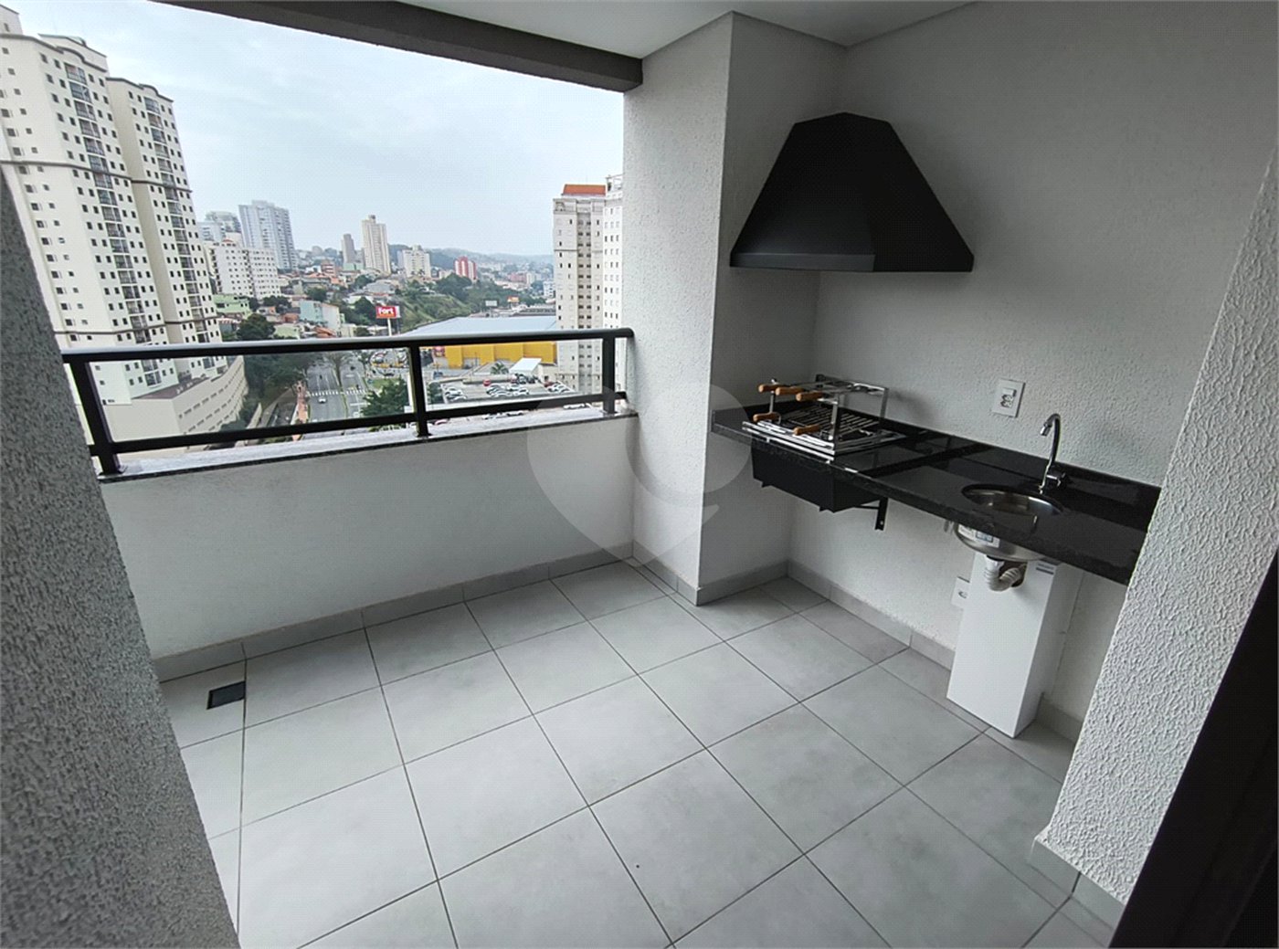 Apartamento à venda com 3 quartos, sendo 1 suíte, no Centro, São Bernardo do Campo, SP