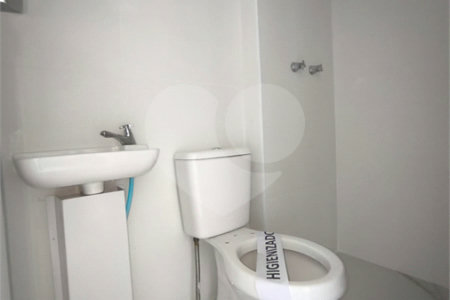 Apartamento à venda ou para alugar com 3 suítes em Água Branca, São Paulo, SP