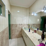 Casa à venda ou para alugar com 6 quartos, sendo 1 suíte, em Residencial/Comercial, Guarulhos, SP
