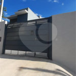 Casa à venda com 3 quartos, sendo 1 suíte, em Nova Cerejeira, Atibaia, SP