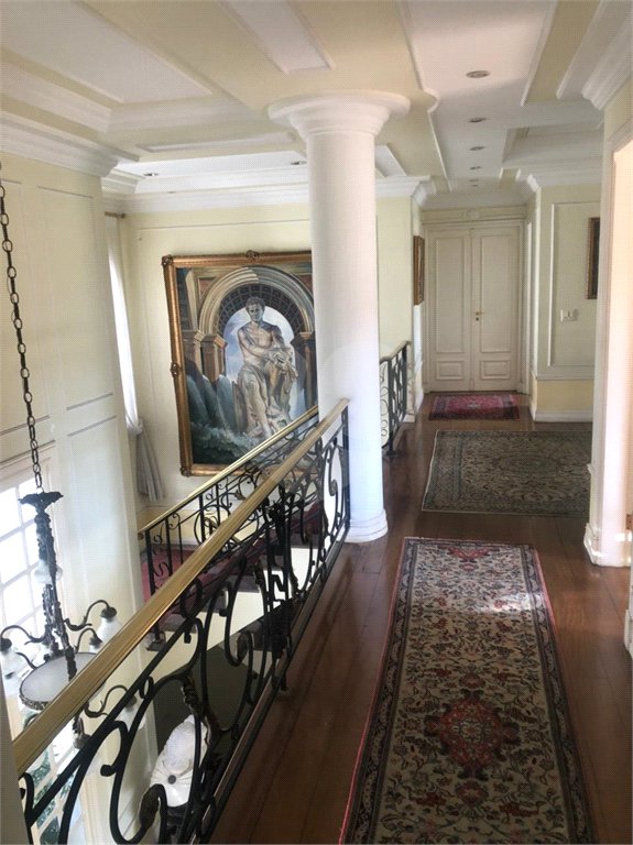 Casa à venda com 4 suítes em Caxingui, São Paulo, SP