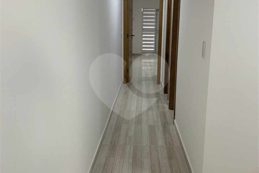 Casa à venda com 3 quartos, sendo 1 suíte,  em Vila Medeiros, São Paulo, SP