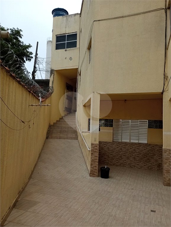 Terreno à venda com 2 quartos, sendo 1 suíte,  em Jardim Varan, Suzano, SP