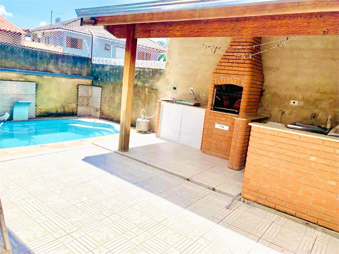 Casa à venda com 3 quartos, sendo 1 suíte, em Wanel Ville, Sorocaba, SP