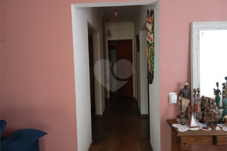 Casa à venda com 4 quartos, sendo 2 suítes,  em Guaxinduva, Atibaia, SP