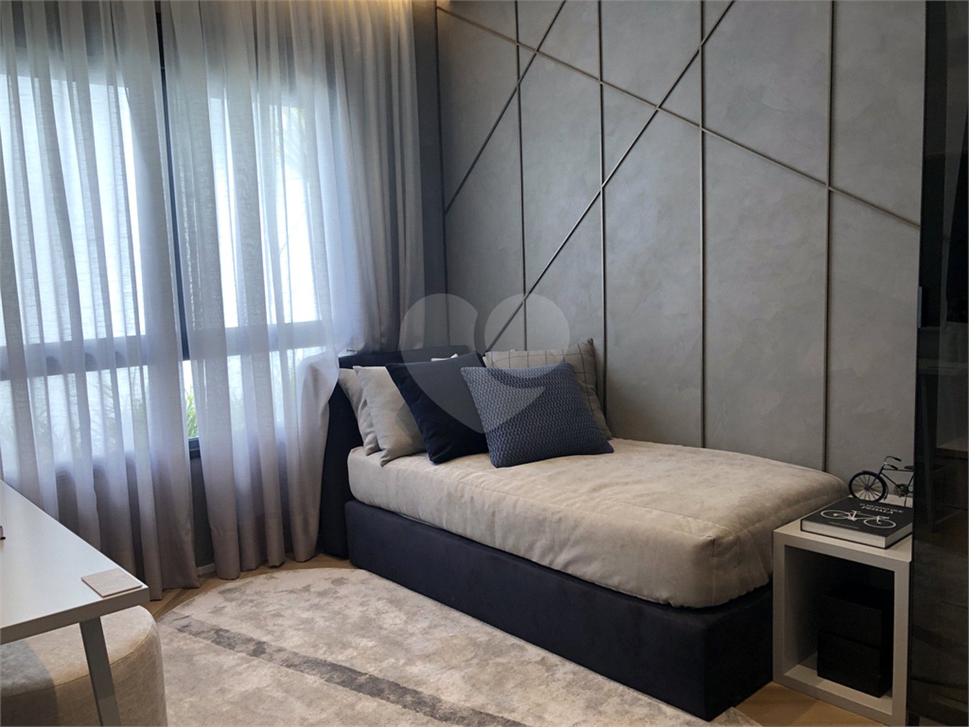 Apartamento à venda com 5 quartos, sendo 4 suítes, em Pinheiros, São Paulo, SP