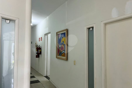 Casa à venda com 4 quartos em Jardim Oriental, São Paulo, SP