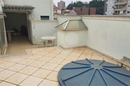 Casa à venda com 3 suítes no condomínio Itapuã XI, São Paulo - SP