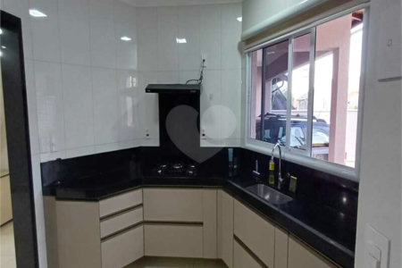 Sobrado à venda com 3 suítes em Residencial Monte Verde, Indaiatuba, SP