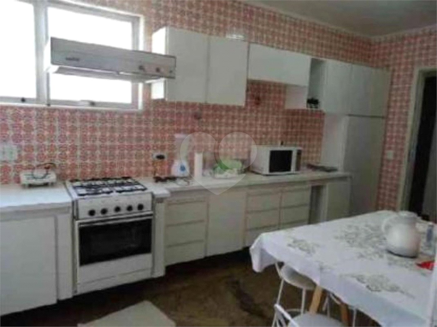 Apartamento à venda com 3 quartos, sendo 1 suíte,  em Pinheiros, São Paulo, SP