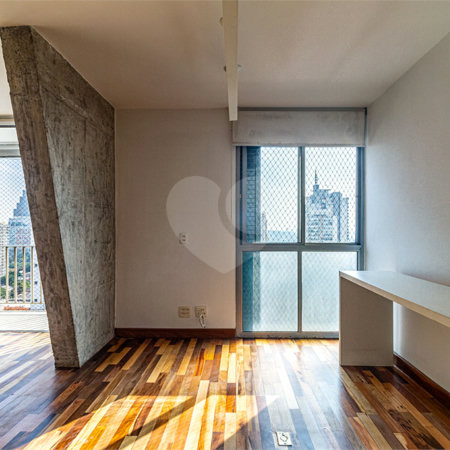 Cobertura à venda ou para alugar com 3 quartos, sendo 2 suítes, em Pinheiros, São Paulo, SP