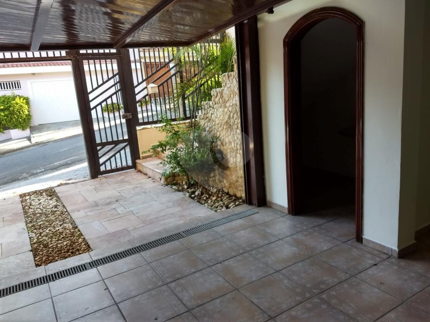 Casa à venda com 4 suítes em Tremembé, São Paulo, SP