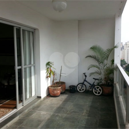Apartamento à venda com 4 quartos, sendo 3 suítes,  em Indianópolis, São Paulo, SP