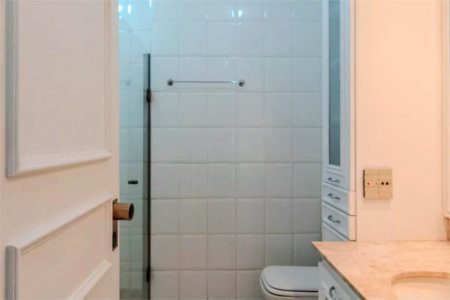 Apartamento à venda com 4 quartos, sendo 2 suítes,  em Paraíso do Morumbi, São Paulo, SP
