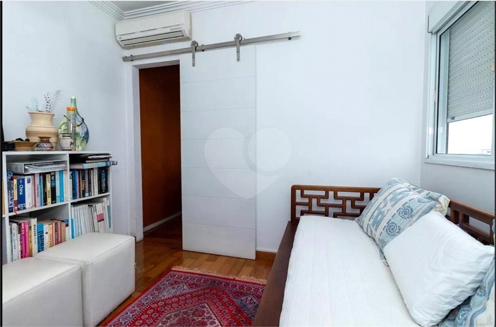 Apartamento à venda com 2 quartos, sendo 1 suíte, em Perdizes, São Paulo, SP
