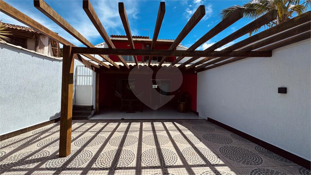 Apartamento para alugar com 2 suítes, em Orla Norte, Porto Seguro, BA