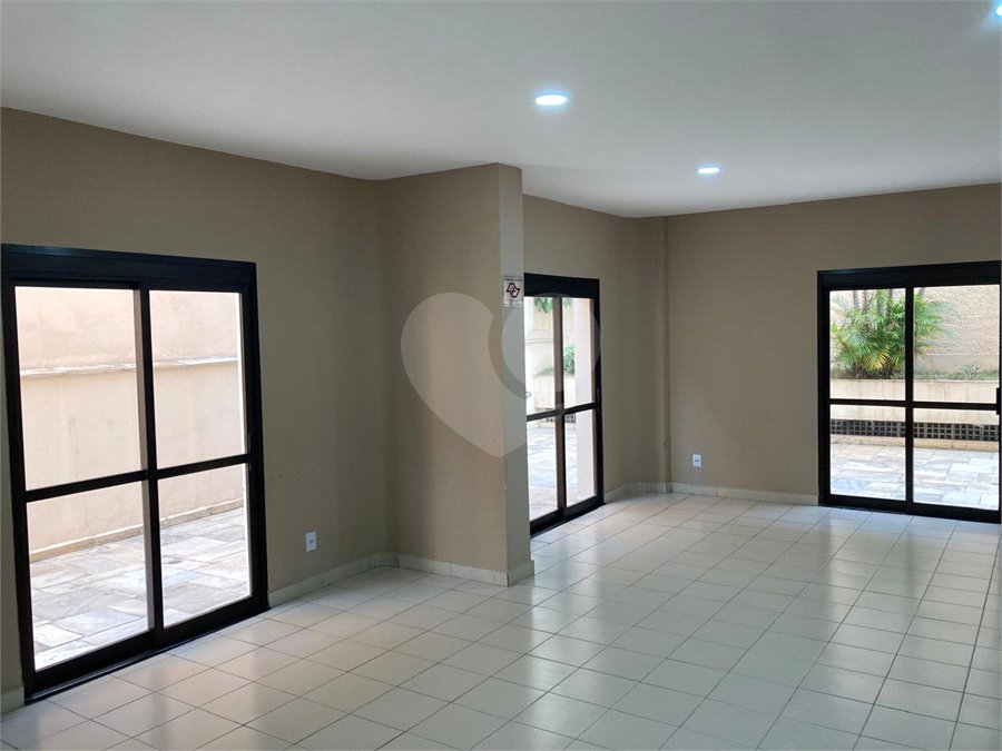 Apartamento à venda com 3 suítes em Santana, São Paulo, SP