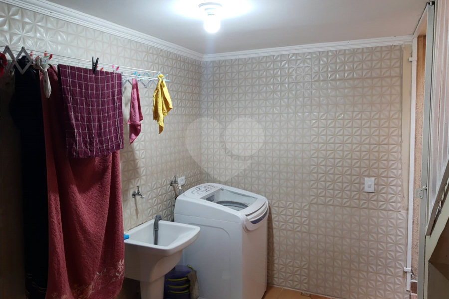 Casa à venda com 2 quartos no condomínio Vila Dionisia, São Paulo - SP